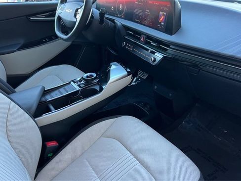 Used 2024 Kia EV6 GT-Line w/ GT-Line White Seat Package image 20