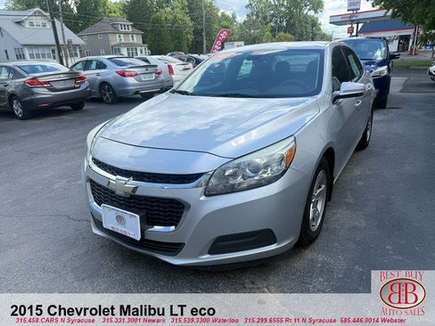 Used 2015 Chevrolet Malibu LT FWD image 3