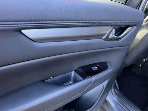 Used 2023 MAZDA CX-5 AWD 2.5 S w/ Select Package image 12