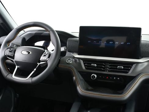 New 2026 Ford Explorer Tremor AWD/4WD image 8