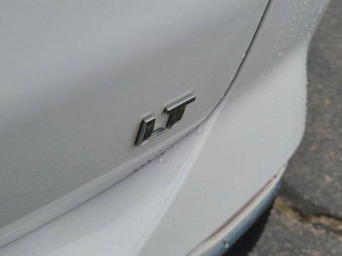 Used 2021 Chevrolet Equinox LT image 6