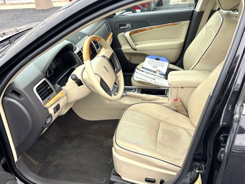 Used 2011 Lincoln MKZ Hybrid w/ 201A Rapid Spec Order Code image 13