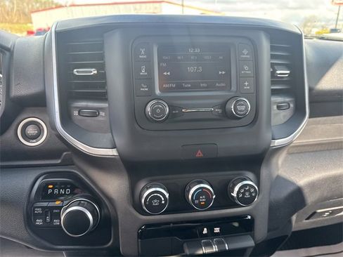 Used 2021 RAM 1500 Big Horn image 26