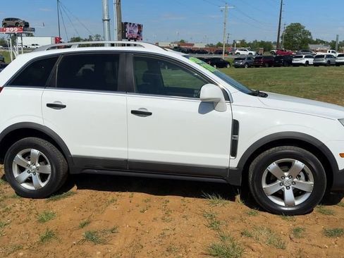 Used 2012 Chevrolet Captiva Sport LS FWD image 8
