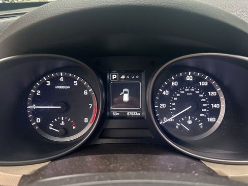 Used 2017 Hyundai Santa Fe Sport AWD/4WD image 8