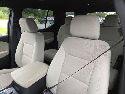 Used 2022 Chevrolet Traverse LT AWD/4WD image 25