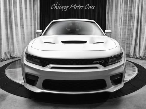 Used 2020 Dodge Charger SRT Hellcat image 7
