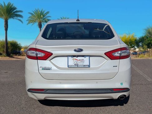 Used 2016 Ford Fusion Energi SE image 4