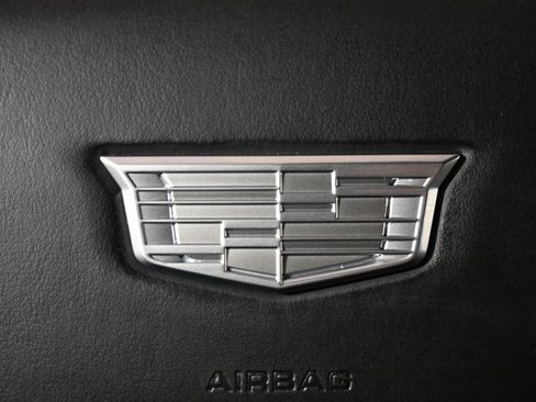 New 2026 Cadillac Vistiq Premium Luxury w/ LPO, Floor Liner Package AWD/4WD image 37