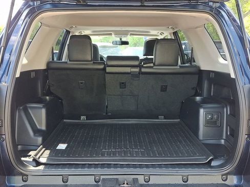 Used 2019 Toyota 4Runner SR5 Premium AWD/4WD image 29