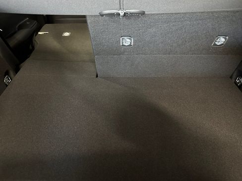 New 2026 Toyota Prius Plug-In Hybrid FWD image 18