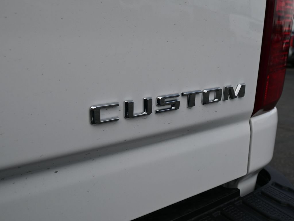 New 2026 Chevrolet Silverado 2500 Custom w/ Custom Value Package AWD/4WD image 16