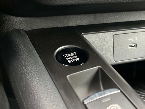 New 2026 Nissan Kicks S image 26