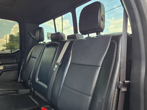 Used 2017 Ford F150 Lariat w/ Equipment Group 502A Luxury AWD/4WD image 27