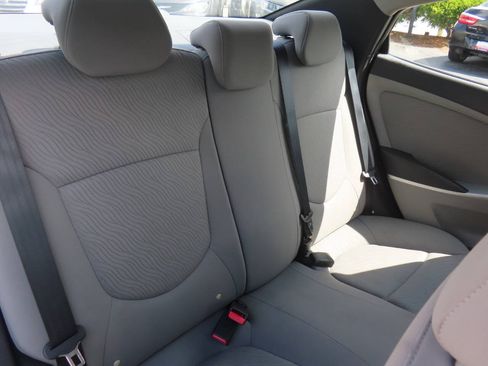 Used 2013 Hyundai Accent GLS w/ Premium Pkg FWD image 41
