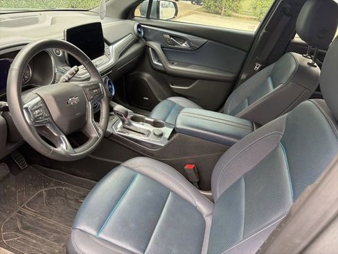 Certified 2023 Chevrolet Blazer RS w/ Driver Confidence II Package image 10