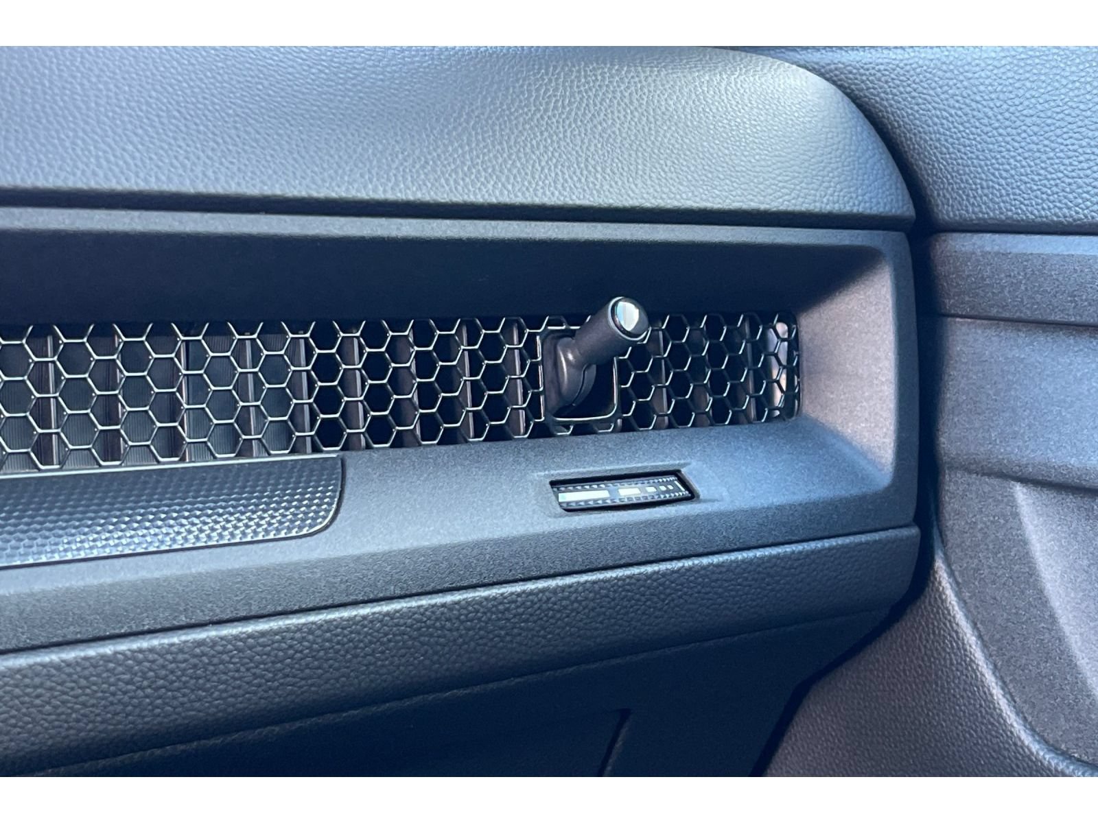 Certified 2025 Honda CR-V Sport-L image 30