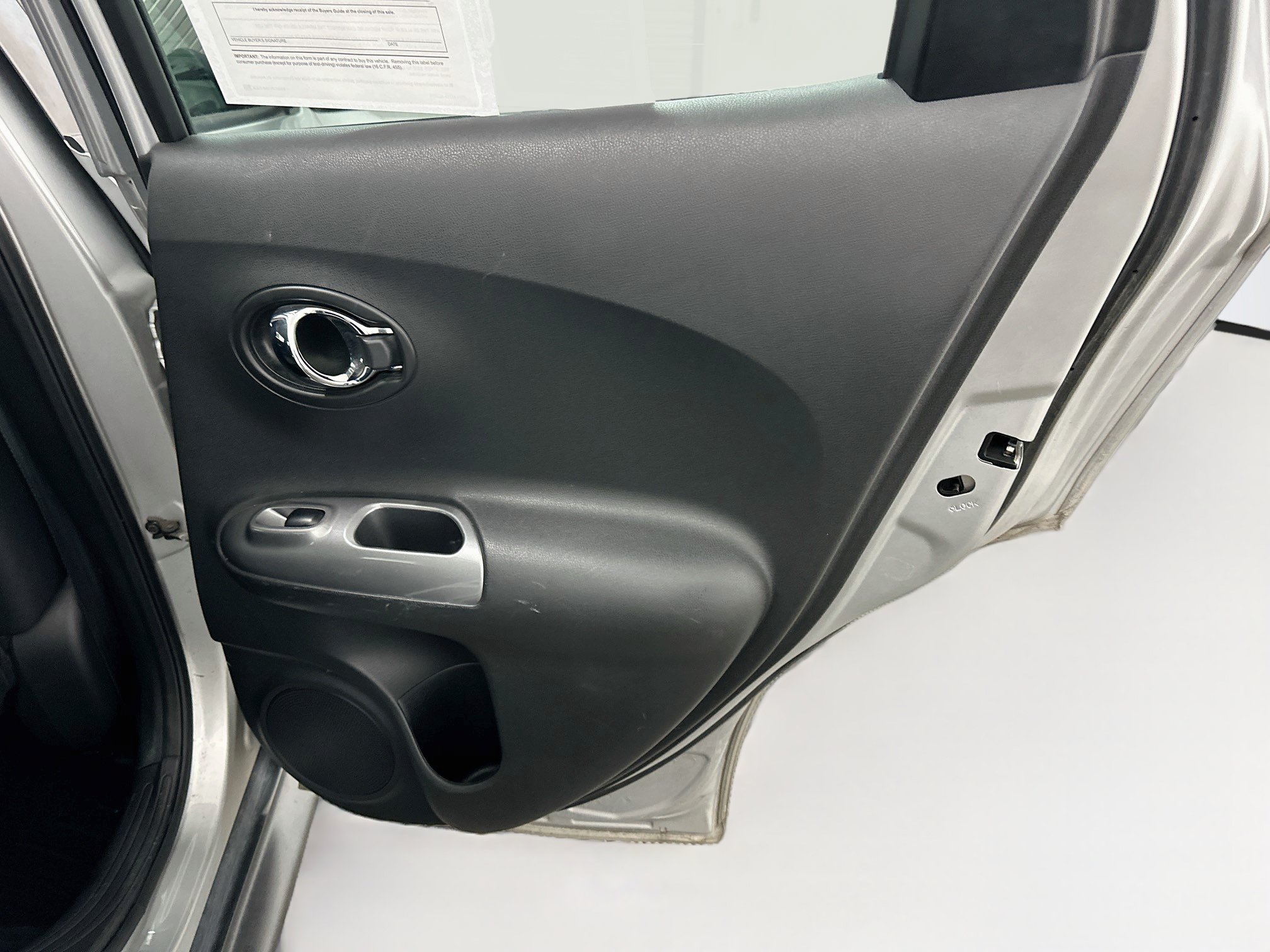 Used 2015 Nissan Juke S AWD/4WD image 30