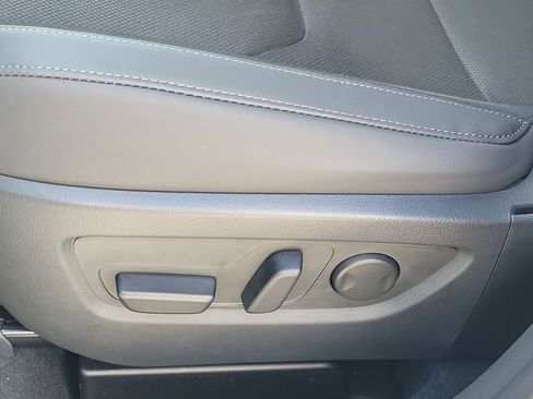 New 2026 MAZDA CX-5 Preferred image 18