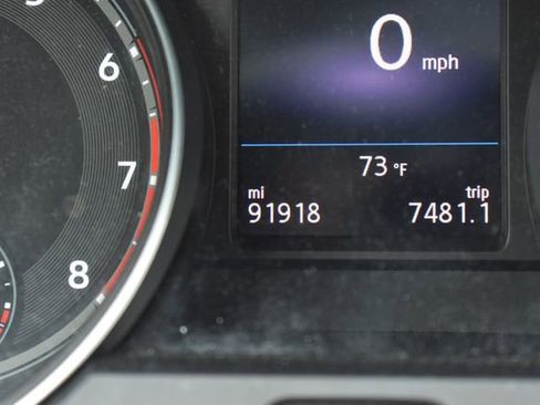 Used 2019 Volkswagen Atlas SE w/ Towing Package AWD/4WD image 17