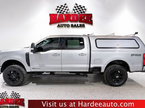Used 2024 Ford F250 Lariat w/ Black Appearance Package AWD/4WD image 1