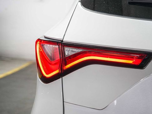 Used 2023 Acura MDX FWD w/ Technology Package image 13