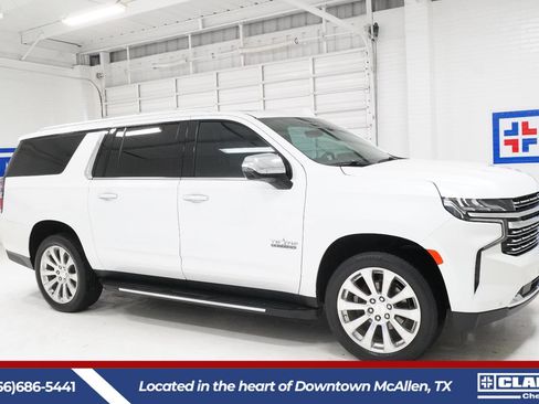 Used 2023 Chevrolet Suburban Premier w/ Texas Edition RWD image 4