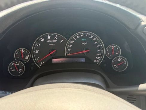 Used 2008 Chevrolet Corvette Coupe w/ Preferred Equipment Group RWD image 22