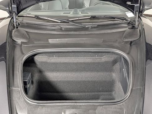 Certified 2025 Porsche 911 Carrera image 17