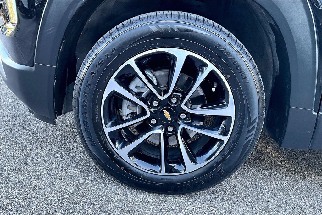 Used 2026 Chevrolet TrailBlazer LT AWD/4WD image 11