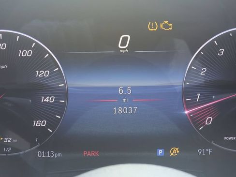 Used 2025 Mercedes-Benz GLE 350 4MATIC image 21
