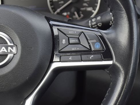 Used 2023 Nissan Altima 2.5 SV w/ SV Premium Package image 14