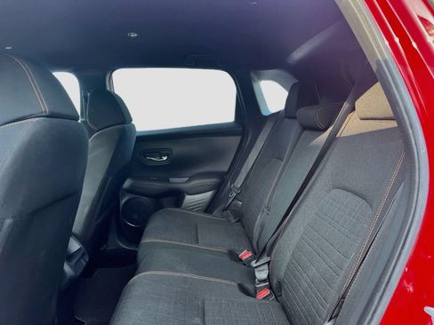 Used 2025 Honda HR-V Sport image 23