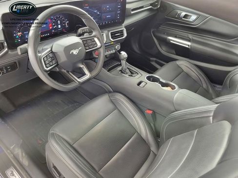 Used 2024 Ford Mustang GT Premium image 32