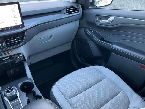 Used 2024 Ford Escape Active w/ Tech Pack #2 image 32