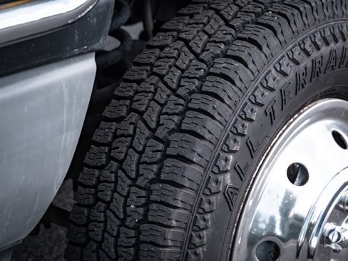 Used 1999 Dodge Ram 3500 Truck 4x4 Quad Cab image 13