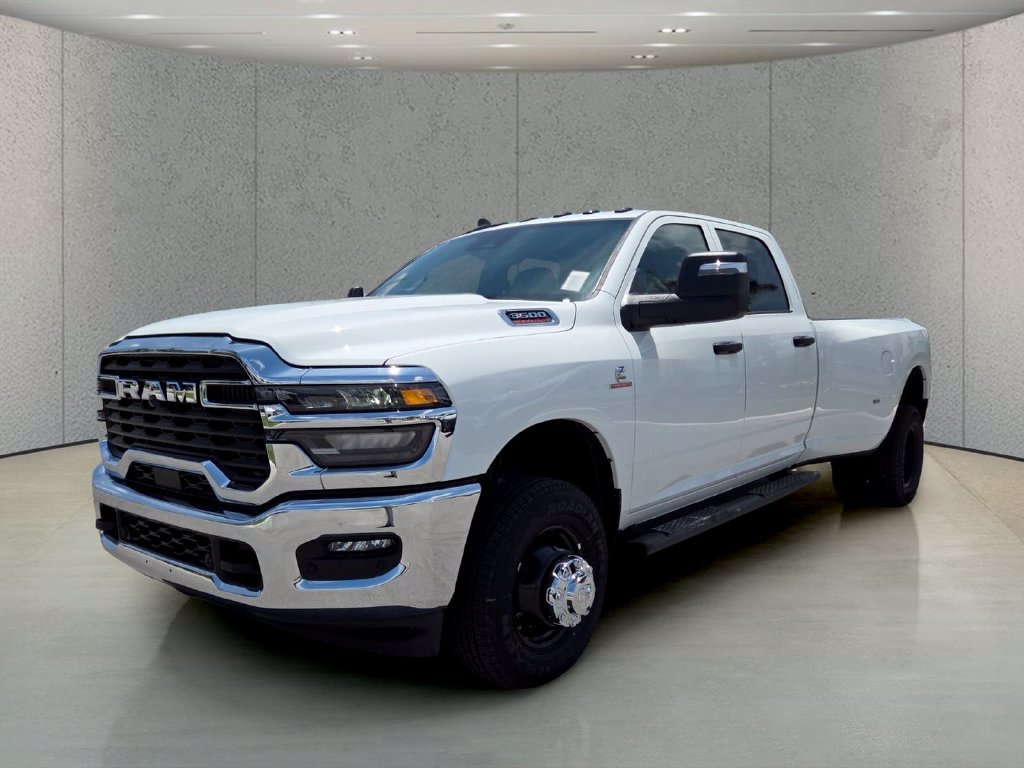 New 2026 RAM 3500 Tradesman AWD/4WD image 11