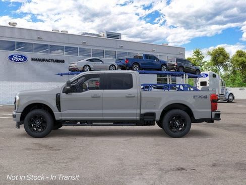 New 2026 Ford F250 XLT w/ XLT Premium Package AWD/4WD image 4