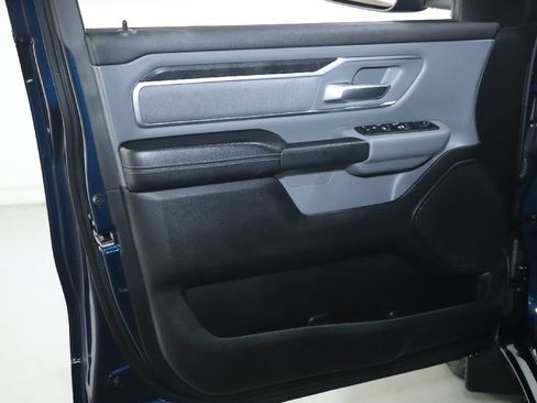 Used 2019 RAM 1500 Big Horn AWD/4WD image 15