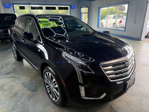 Used 2017 Cadillac XT5 Premium Luxury AWD/4WD image 3