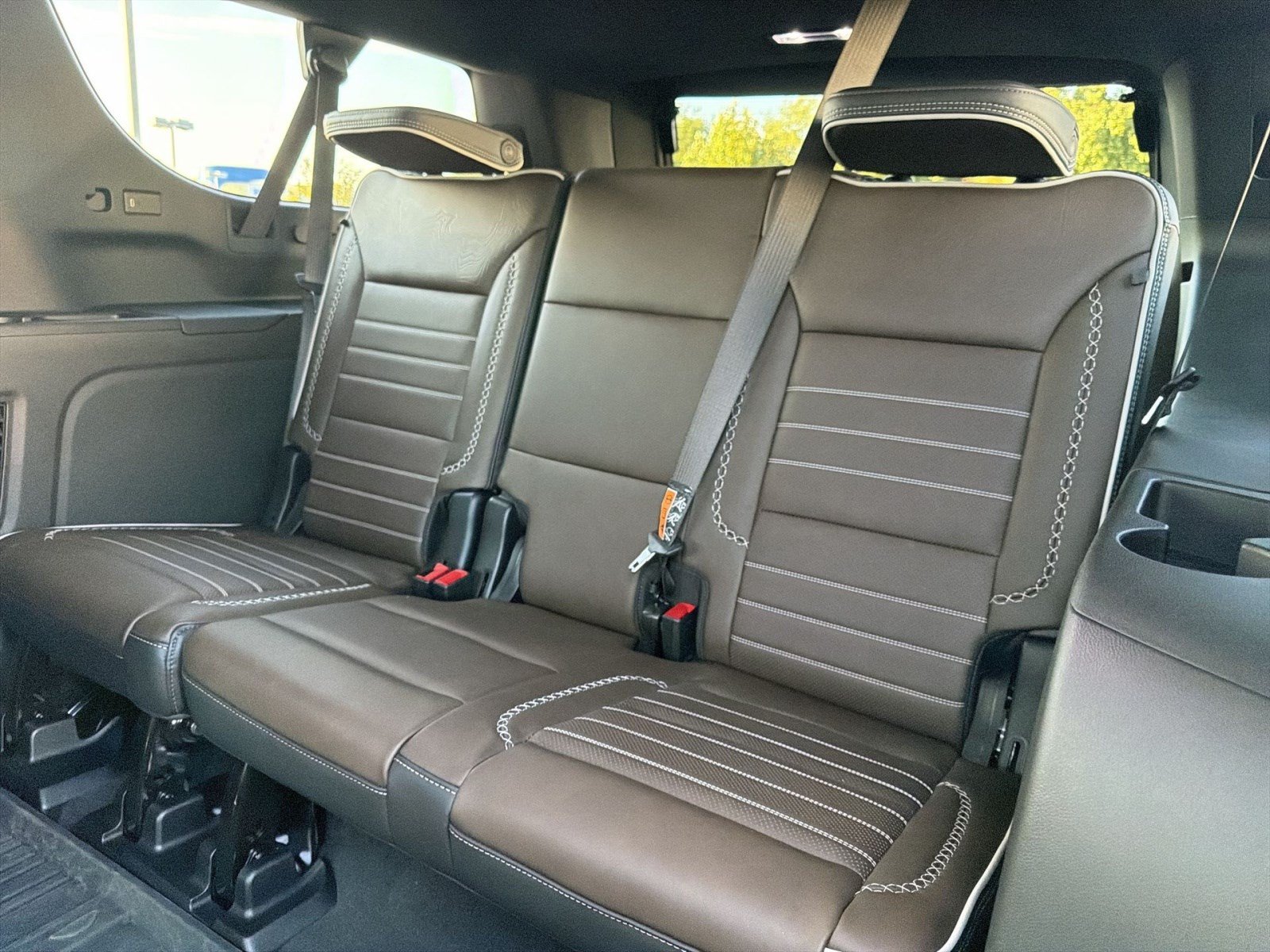 Used 2026 GMC Yukon XL Denali Ultimate AWD/4WD image 24