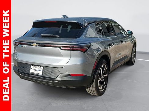 New 2026 Chevrolet Equinox EV LT image 3