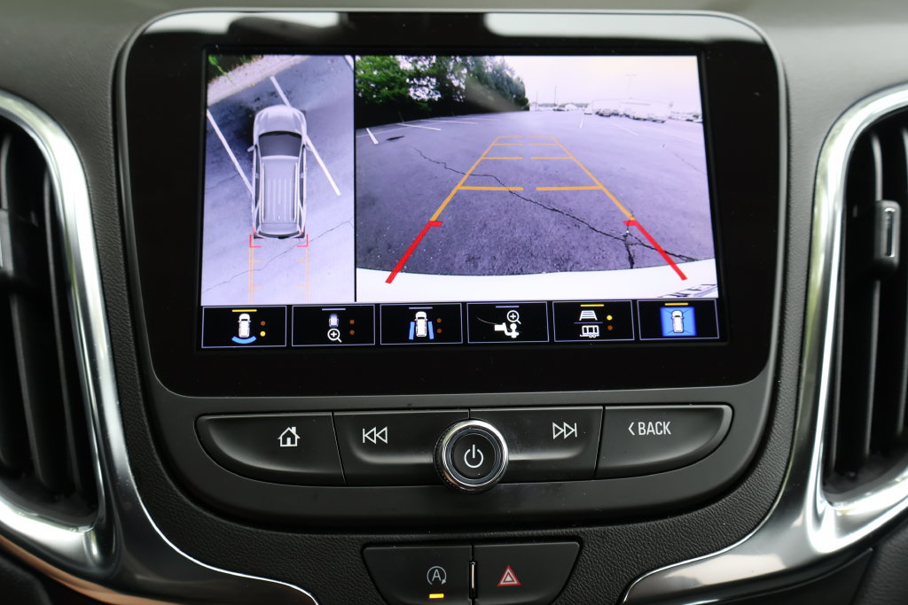 Certified 2023 Chevrolet Equinox LT FWD image 19