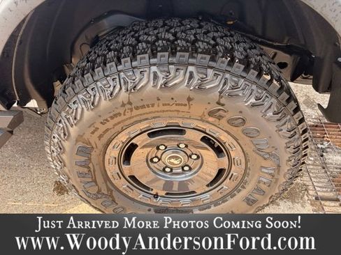 Used 2025 Ford Bronco Badlands AWD/4WD image 8