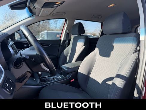 Certified 2018 Kia Sorento LX w/ LX V6 Convenience Package image 7