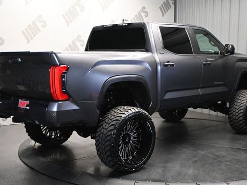 Used 2025 Toyota Tundra SR5 AWD/4WD image 5
