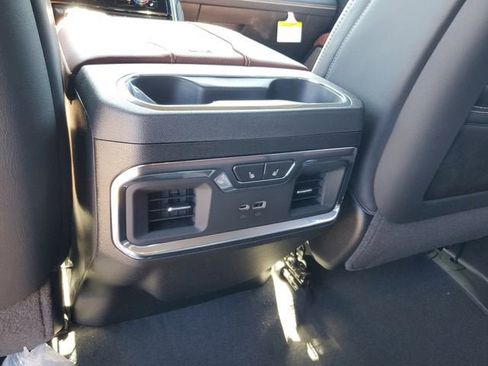 New 2026 GMC Sierra 1500 Denali Ultimate image 17