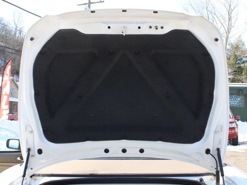 Used 2005 Jaguar XK8 XK8 2dr Convertible image 37