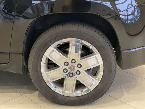 Used 2016 GMC Acadia Denali image 13