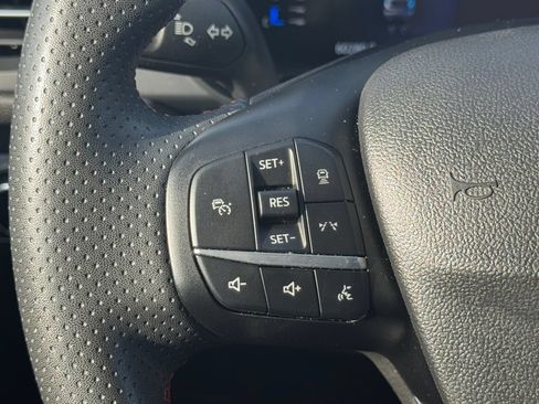 Used 2023 Ford Escape ST-Line w/ Tech Pack #1 FWD image 21